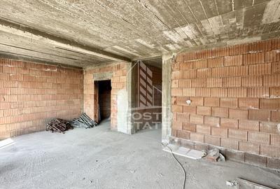 Jumatate de duplex cu 4 camere de vanzare in Giroc - 10