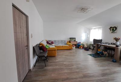 Km 5 Apartament 2 camere la Mansarda 52 mp mobilata utilat lux incalzire pe gaze