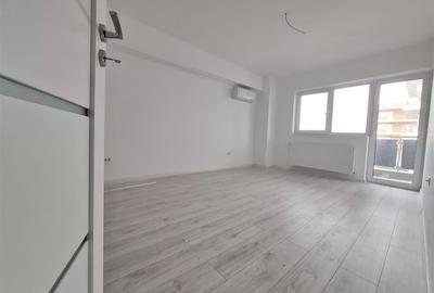 Apartament cu 2 camere decomandat în Galata