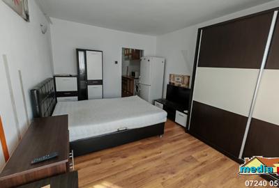 Garsonieră decomandată în Țiglina 1