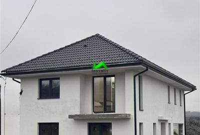 Casa individuala de vanzare 4 camere Sibiu Vestem - 1