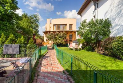 Casa individuală 10 camere in Andrei Mureșanu, 300 mp utili - 5