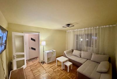 Apartament cu 2 camere semidecomandat în Girocului
