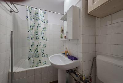 Lujerului langa metrou doua camere et 4/10 decomandat mobilat utilat liber - 9