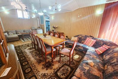 Casă spațioasă cu 9 camere în Strejnicu – pentru locuință, birouri - 29