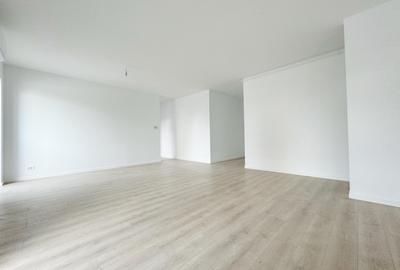 Apartament cu 3 camere decomandat în Aradului