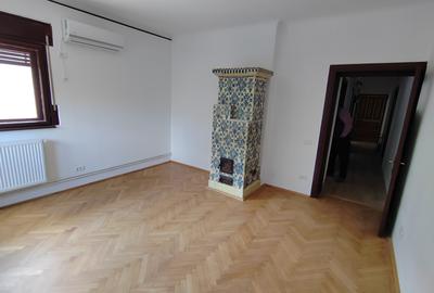 Zona Stefan cel Mare - Barbu Vacarescu - Metrou apartament 3 camere in vila - 3
