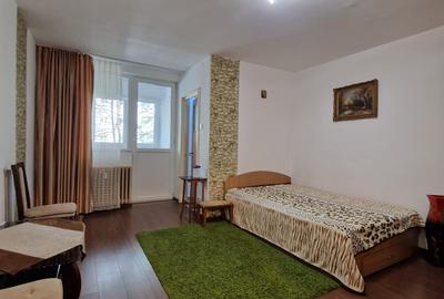 Basarabia - Garsoniera mobilata utilata - metrou - bloc reabilitat termic - 1