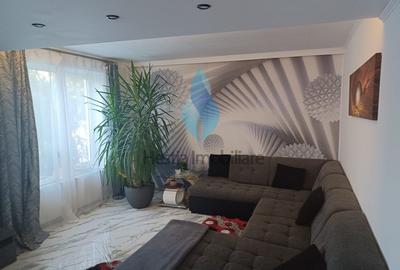 Vila D+P+M, 1000mp teren, Bucium-Lidl (spate). - 2