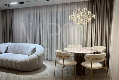 Apartament cu 3 camere decomandat, mobilat în Cantemir