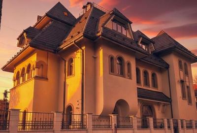 Apartament de vacanta (AP8) - TVA 0% - Vila in stil Neo-Romanesc - 1