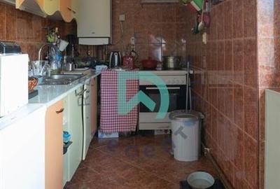 Casa 6 camere Sacele Cernatu - 12
