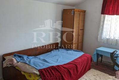 Teren 4873 mp intravilan cu Cabana in Moldovenesti (Pietroasa) jud Cluj - 2
