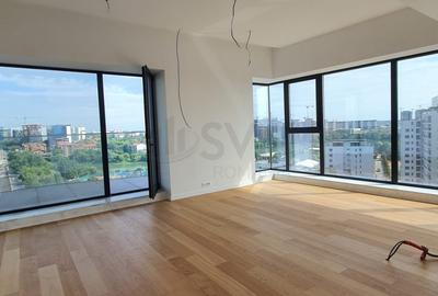 Apartament cu 4 camere semidecomandat în Floreasca