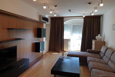 UNIRII - TRAIAN, 2 CAMERE MOBILAT LUX, ETAJUL 2, VEDERE FATA - 1