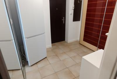 STUDIO la 3 minute de Metrou Mihai Bravu, etaj 1, mobilata.385 eur - 17