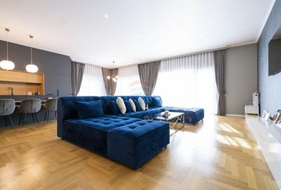 Casă / Vilă cu 5 camere de vânzare în zona Dealuri Oradea - 1