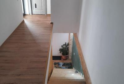 FARA COMISIOANE Tartasesti aproape de asfalt casa  5 camere 3 bai P+1+pod garaj - 21