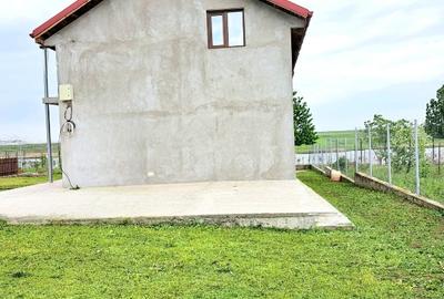 Casa de vanzare langa lac - 9
