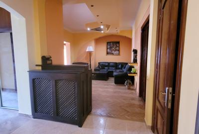 Vând apartament 4 camere ultracentral 170 mp et 2 - 16
