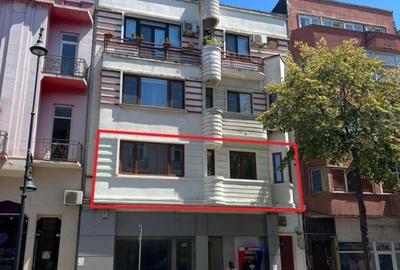 Apartament cu 2 camere, mobilat în Central