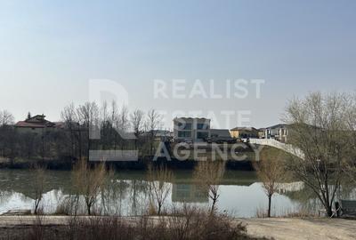 Casă P+1, 315 m² utili | Teren 1.530 m² | Pe malul lacului Ostratu - 14