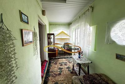 Casa batraneasca din caramida de vanzare si 4500 mp teren Negri Bacau - 10