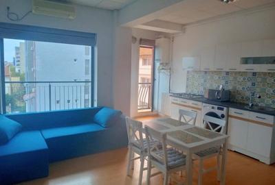 Apartament cu 3 camere în Delfinariu