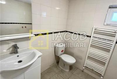 Casa de închiriat, Str. Traian, zona centrala a mun. Bacau - 13