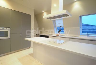 Penthouse exceptional cu vedere catre padure | 4 dormitoare | 2 garaje - 6