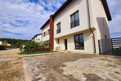 Duplex cu pereti separati langa padure si acces facil spre DN - 2