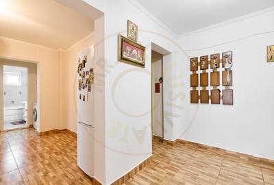 Apartament decomandat  4 camere -  etaj intermediar - Cartier Nord - 8