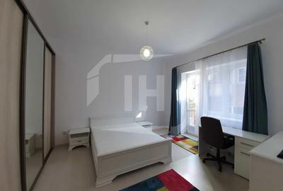 Garsonieră decomandată, mobilată în Central