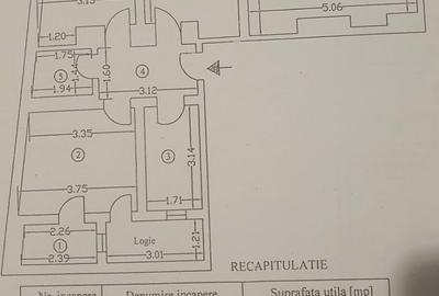 Apartament cu 3 camere în Romană