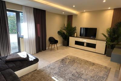 Apartament cu doua camere in zona Palazu Mare mobiliat /utilat nou - 2