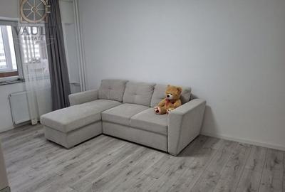 Apartament cu 3 camere decomandat, mobilat în Bucur Obor