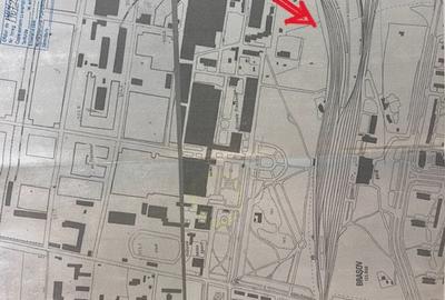 DE VANZARE O PLATFORMA BETONATA  TURNULUI LANGA FACULTATEA DE CONSTRUCTII - 6