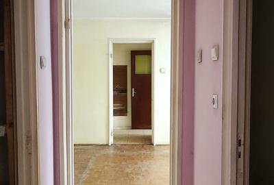 Apartament 2 camere, Centrul Civic, semidecomandat, etaj 4/8,  liber la vânzare. - 1