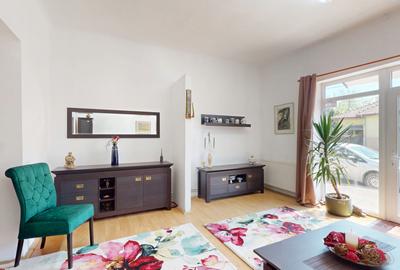 Casa 6 Camere & 1 Spatiu Comercial - Zona Lipovei - 0% Comision - 2