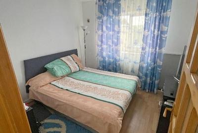 Apartament 3 camere,decomandat,ultimul etaj, zona Primaverii_Capat 1 - 4