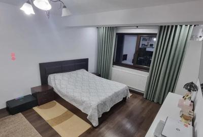 Apartament 3 dormitoare + living, 2 bai, 2 locuri de parcare - Rediu - 1