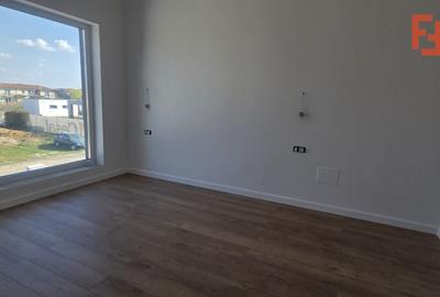 Duplex finisat complet. Toate utilitatile, la asfalt - zona Mosnita Noua - 14