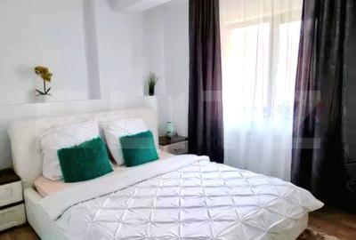 Apartament cu 3 camere semidecomandat, mobilat în Florești