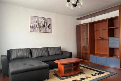 Apartament cu 2 camere decomandat în Județean