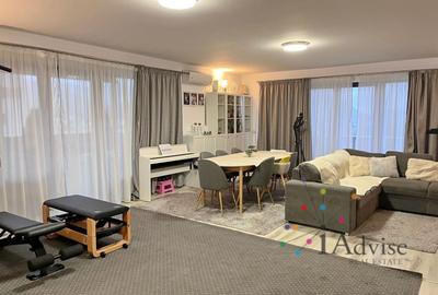 Apartament cu 4 camere decomandat, mobilat în Noua