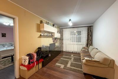 4 camere/ Zona La Terenuri - 1