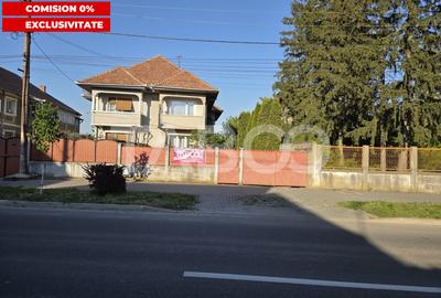 Casa de vanzare zona Negoiu 4 camere 208 mp utili si curte 550 mp - 1