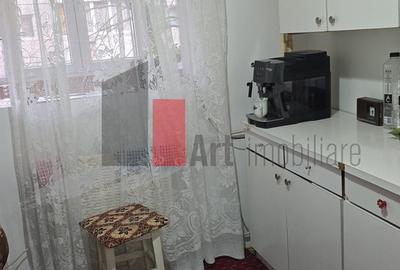 Vânzare apartament decomandat 3 camere Șos. Berceni - Apărătorii Patriei - 2
