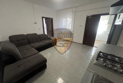 Casa 3 camere, zona Dacia, 70 mp, curte, parcare, magazie cu bucatarie de vara - 1
