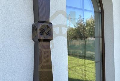 Casă individuală cu 4 camere în Tunari